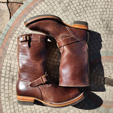 Wesco Mister Lou in Brown Horsehide