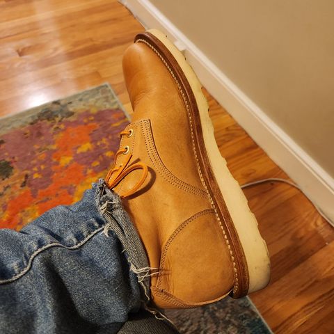 View photo of Unmarked DB Hunter in Oiled Veg Tan