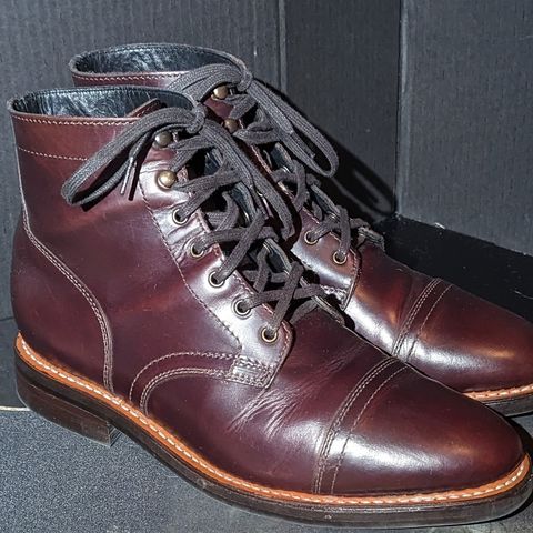 Thursday Captain in Brown Thursday Chrome