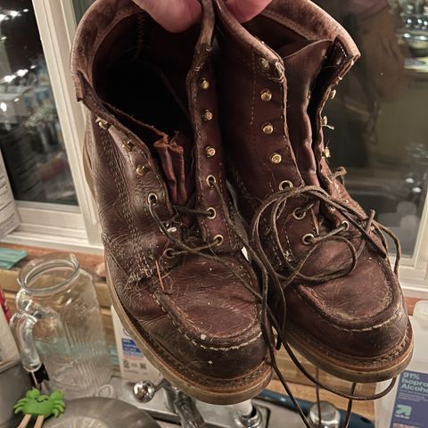 Thorogood American Heritage 8" Moc Toe in Tobacco Gladiator Oil-Tanned
