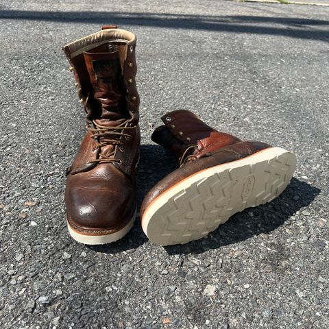 View photo of Thorogood 8" Plain Toe in Tobacco Gladiator Oil-Tanned