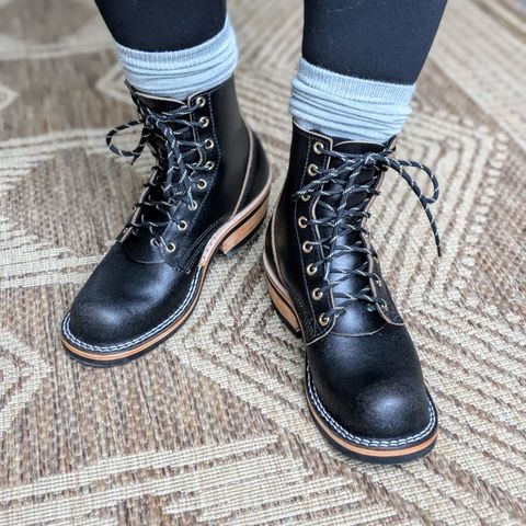 Nicks Prospector in Horween Black Waxed Flesh