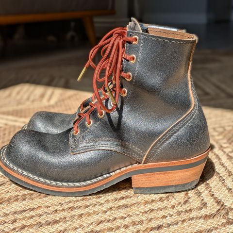 Nicks Prospector in Horween Black Waxed Flesh