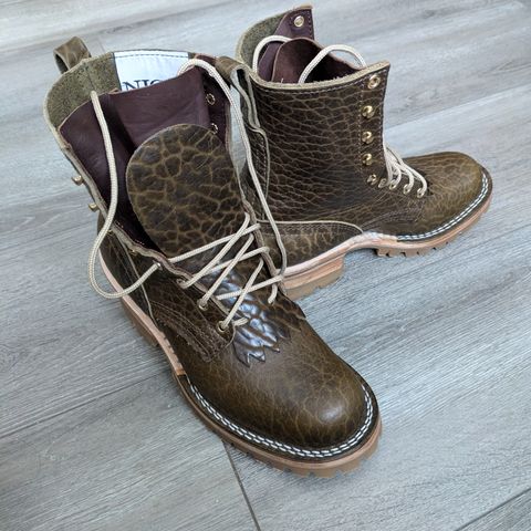 Nicks Urban Logger in Law Tanning Olive Smooth Shruken Bison