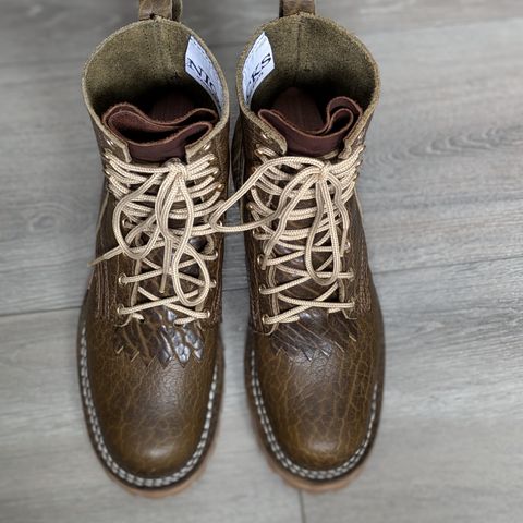 Nicks Urban Logger in Law Tanning Olive Smooth Shruken Bison