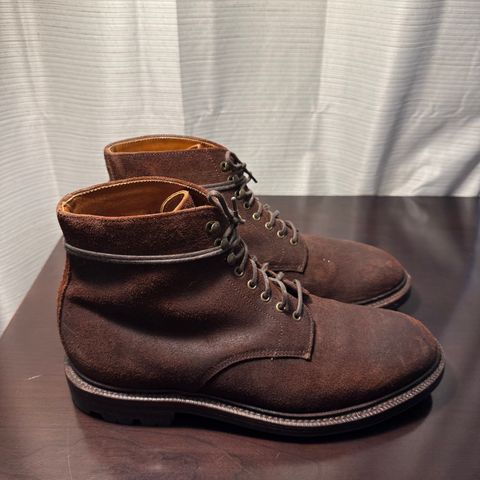 Grant Stone Edward Boot in C.F. Stead Dark Oak Roughout
