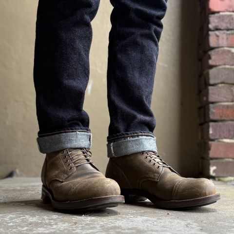 Viberg Service Boot BCT in Mojave Waxy Commander