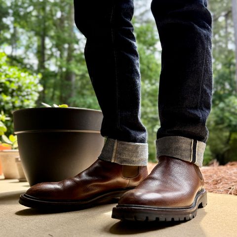 Crockett & Jones Chelsea 11 in Dark Brown Scotch Grain