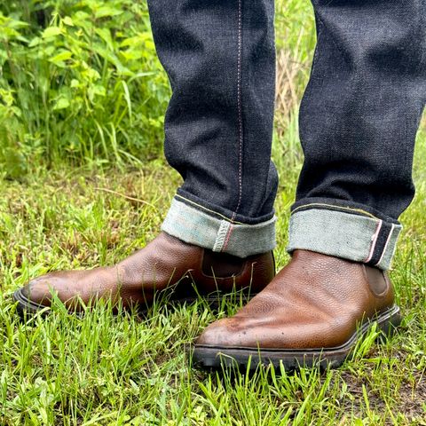 Crockett & Jones Chelsea 11 in Dark Brown Scotch Grain