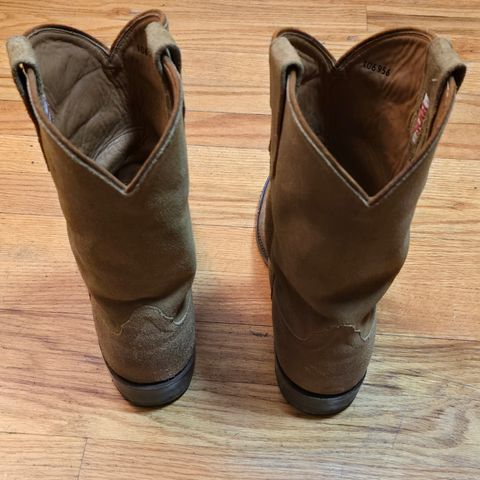 Rios of Mercedes Roper in Rios Of Mercedes / Saharah Suede