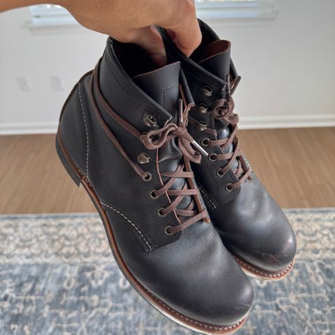Red Wing Blacksmith in S.B. Foot Black Prairie