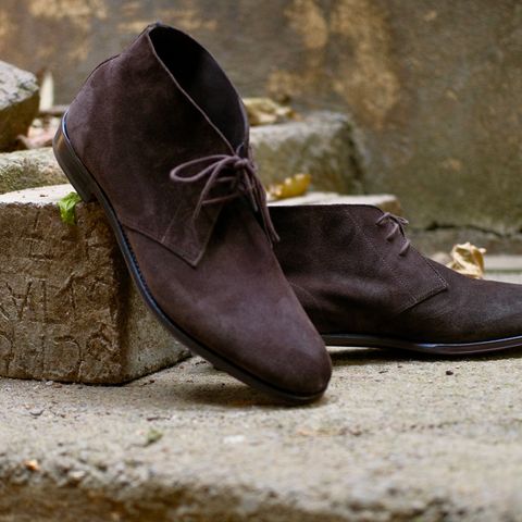 Bridlen Unlined Chukka boot in C.F. Stead Chocolate Janus Calf Suede