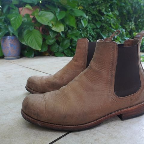 Adelante Mendoza in Desert Full Grain