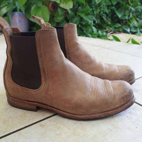 Adelante Mendoza in Desert Full Grain
