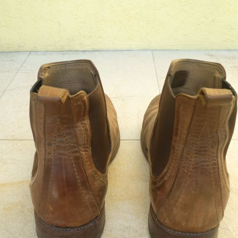 Adelante Mendoza in Desert Full Grain