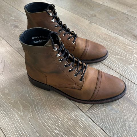 Thursday Captain in Burnt Copper Rugged & Resilient
