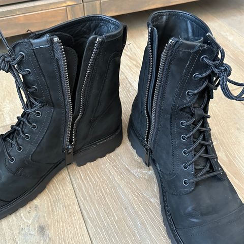 Thursday Casa Moto in Black Matte Rugged & Resilient