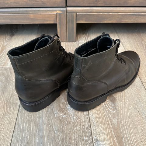 Thursday Captain in Dark Olive Matte