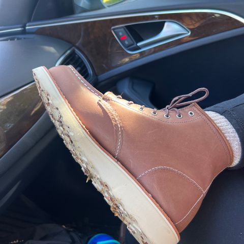 Red Wing 6-Inch Classic Moc in Mocha Oro-iginal