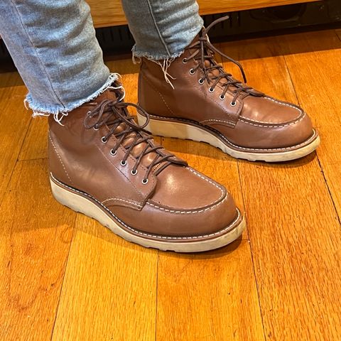 Red Wing 6-Inch Classic Moc in Mocha Oro-iginal