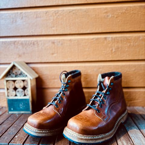 Dundas Footwear Gunnerside in Badalassi Carlo Waxy Tan Cognac