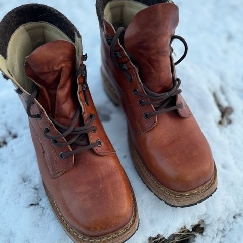 Dundas Footwear Gunnerside in Badalassi Carlo Waxy Tan Cognac