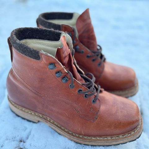 Dundas Footwear Gunnerside in Badalassi Carlo Waxy Tan Cognac