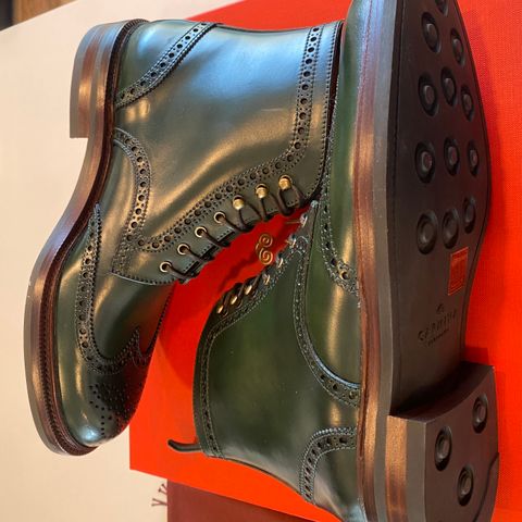 Carmina Full-Brogue Jumper Boots 80277 in Horween Green Shell Cordovan