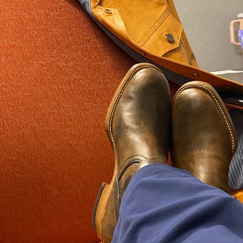 Unsung U 22-2 Engineer Boot in Horween Chelsea Horsefront