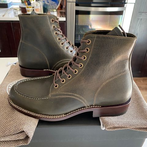 Caswell Danville in Gallun Olive Teton Stag