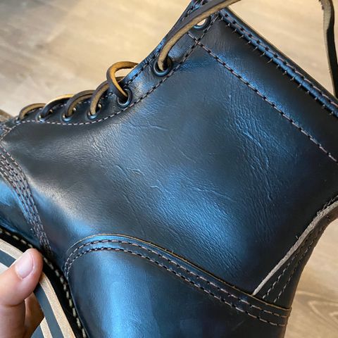 Wesco Hendrik in Horween Black Chromexcel