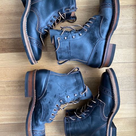 Wesco Hendrik in Horween Black Chromexcel