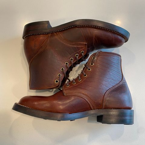 Caswell Eastman in Gallun Cognac Horsehide
