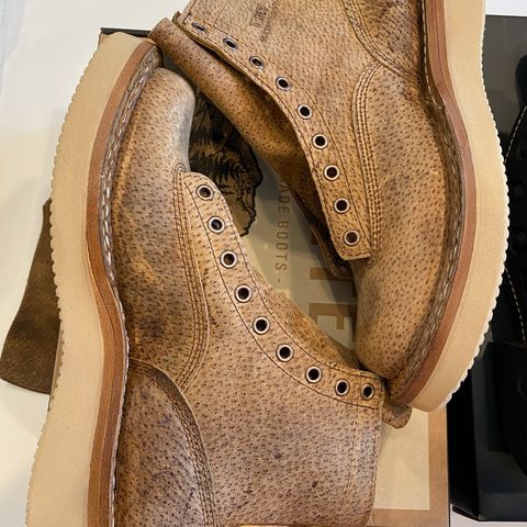 White's C350 Cutter in Gallun Sand Waxy Wild Boar