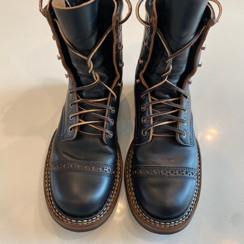White's Bounty Hunter in Horween Black Chromexcel Horsehide