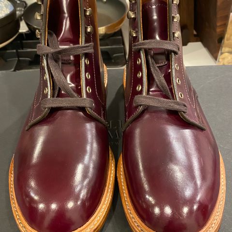 View photo of Allen Edmonds Higgins Mill in Horween Ultraviolet Shell Cordovan