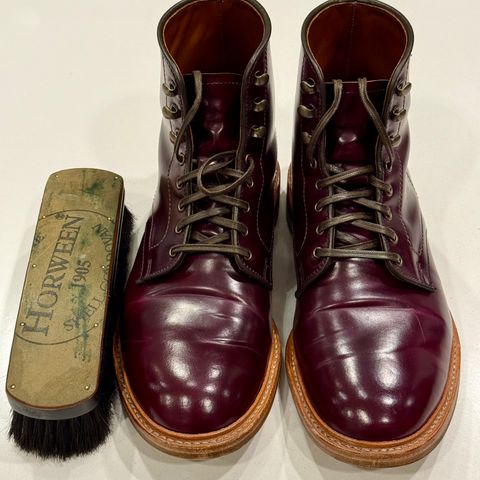 Allen Edmonds Higgins Mill in Horween Ultraviolet Shell Cordovan