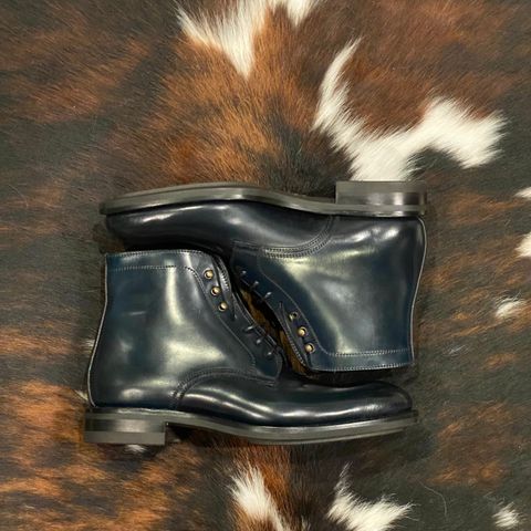 Carmina Work boots 80793 in Horween Navy Shell Cordovan
