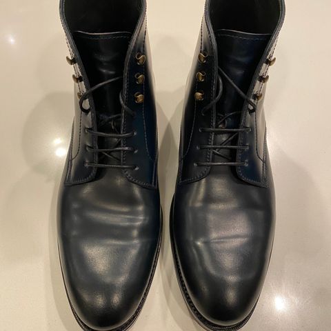 Carmina Work boots 80793 in Horween Navy Shell Cordovan