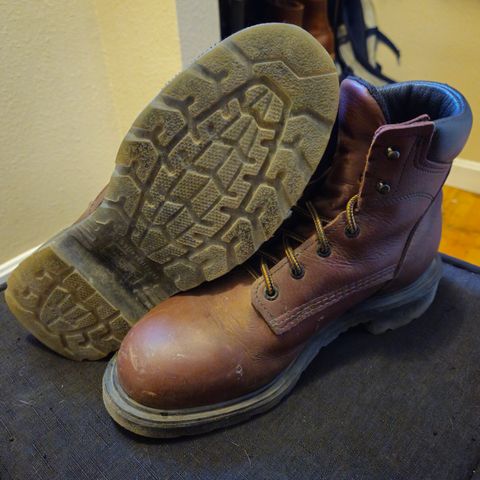 View photo of Red Wing Red Wing 606 in Red Wing Standard Brown