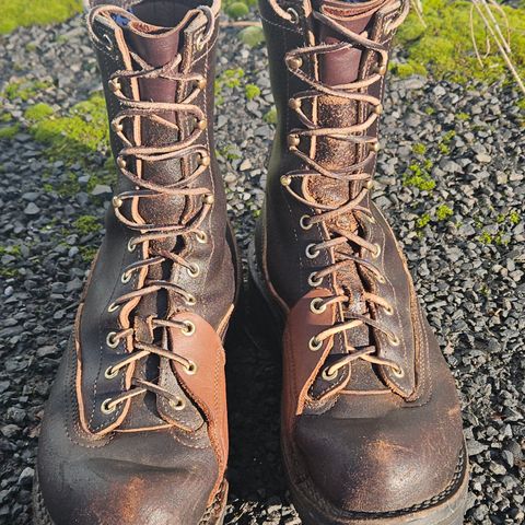 View photo of Nicks x Rose Anvil ND3 in Horween Brown Waxed Flesh & Seidel 1964 Brown