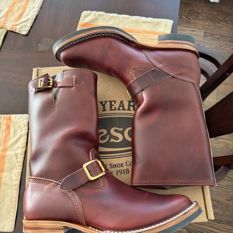 View photo of Wesco Mister Lou in Horween Umber Chromexcel