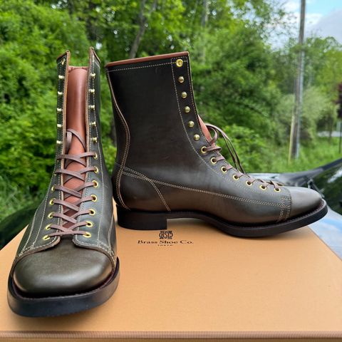 Clinch Gary Boots in Maryam Horsebutt Overdyed Green