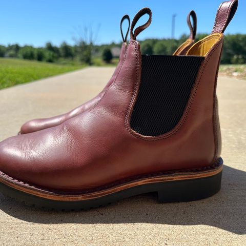 Jim Green Custom Stockman in Walnut Veg Tan