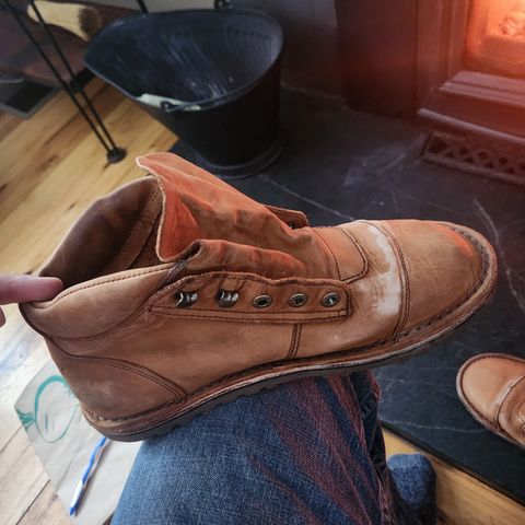 Jim Green African Ranger Barefoot Boot in Fudge Crazy Horse