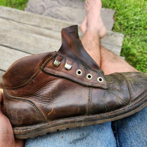 Jim Green African Ranger Barefoot Boot in Fudge Crazy Horse