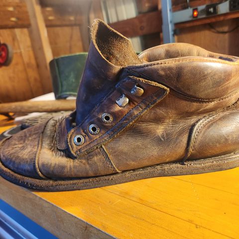 Jim Green African Ranger Barefoot Boot in Fudge Crazy Horse