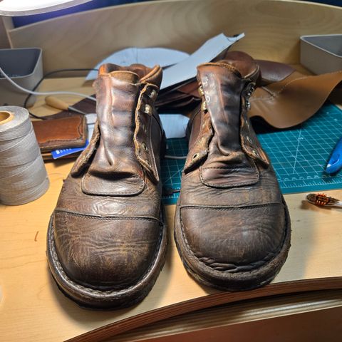 Jim Green African Ranger Barefoot Boot in Fudge Crazy Horse