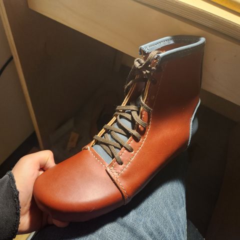 DIY Barefoot Boot in Blue Mt. Majesty Oil Tan & Light Burgundy Wildfire, Summits Edge