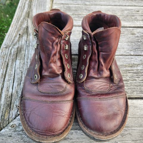 Jim Green African Ranger Barefoot Boot in Hazelnut Veg Retan